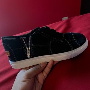 Best Fashion “Sport” Tennis Shoes!